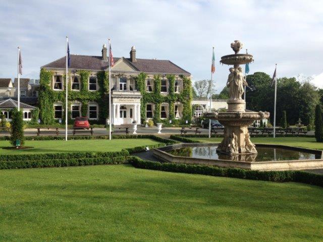 Finnstown Castle Hotel Lucan Exteriér fotografie