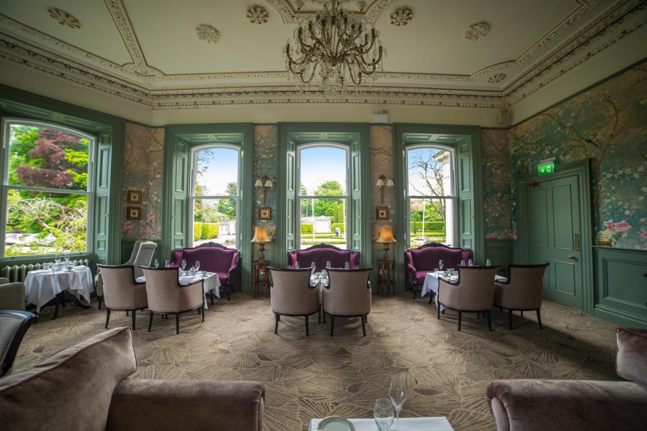 Finnstown Castle Hotel Lucan Exteriér fotografie