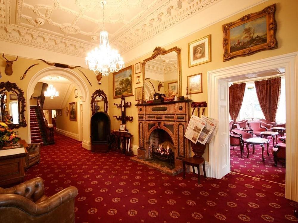 Finnstown Castle Hotel Lucan Exteriér fotografie
